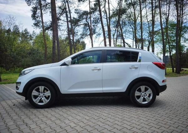 Kia Sportage cena 48500 przebieg: 174114, rok produkcji 2013 z Lubniewice małe 154